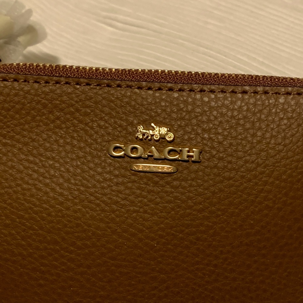 Coach wristlet leather